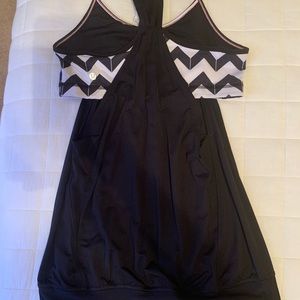 Lululemon No Limits Tank (8)